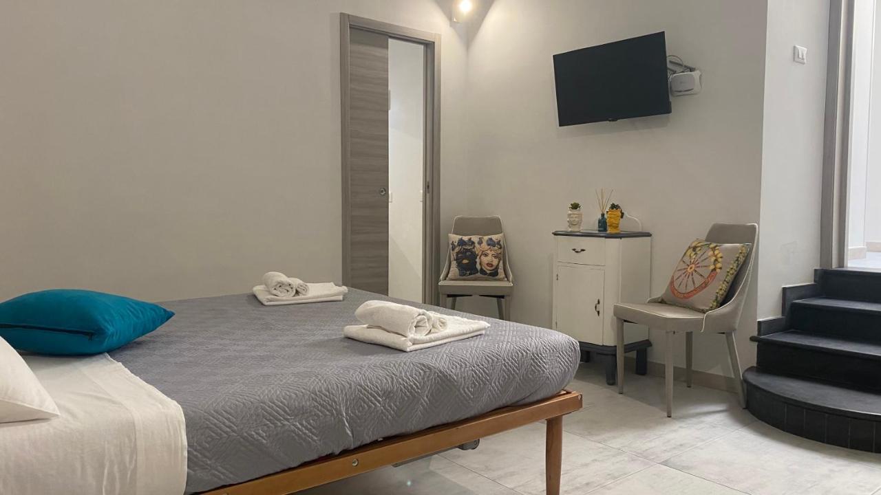 Rossaroll One Park Free Villa Noto Exterior foto